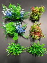 Load image into Gallery viewer, PREMIUM Small Artificial Aquarium Plants - Set of 6 - Various