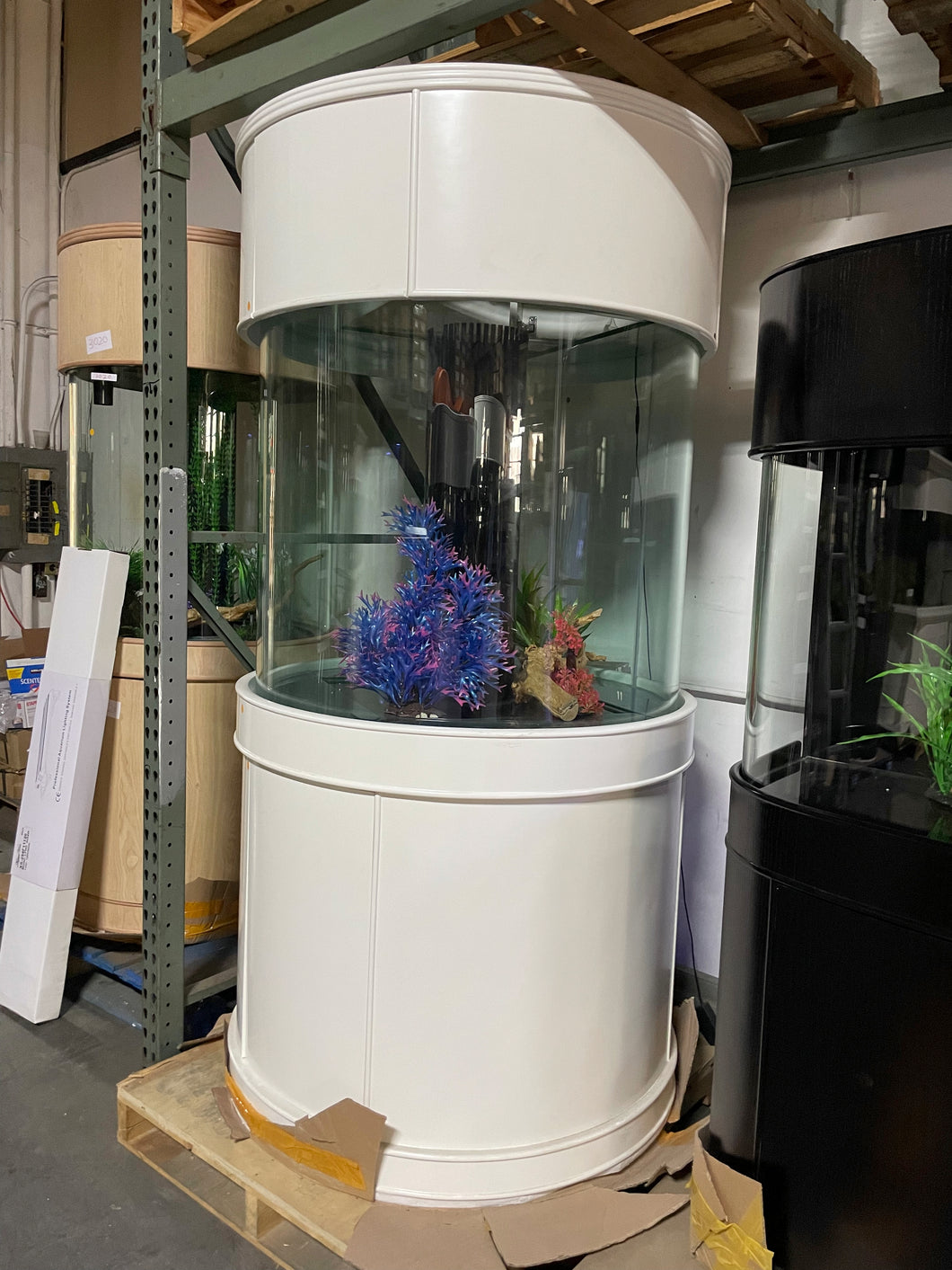 WARRANTY INCLUDED! 180 gallon GLASS cylinder round aquarium fish tank set